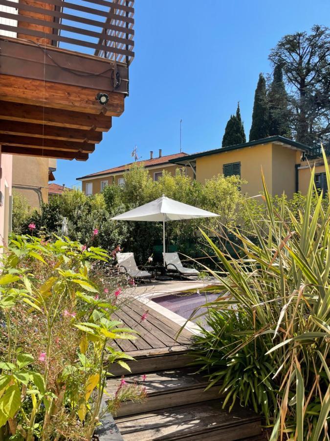 Villa Arzilla Desenzano del Garda Buitenkant foto
