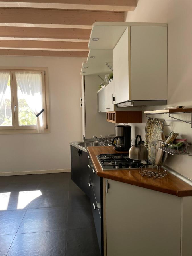 Villa Arzilla Desenzano del Garda Buitenkant foto